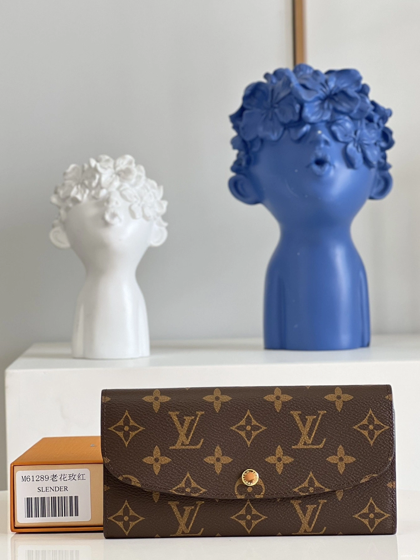 WIS VUITTON LOUIS wallet EMILIE 1129